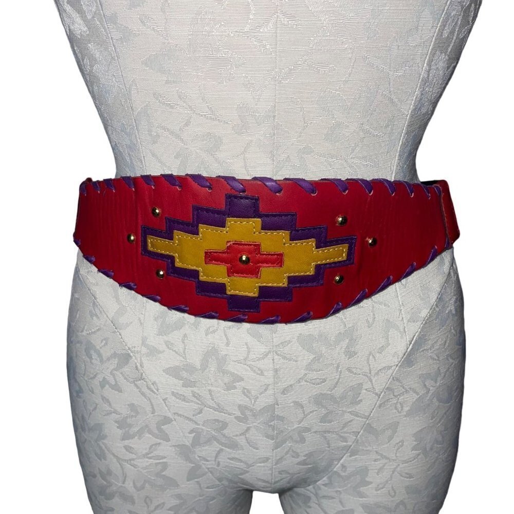 Leather Shop Vintage Womens Belt Size Medium Red Statement Gold Studs